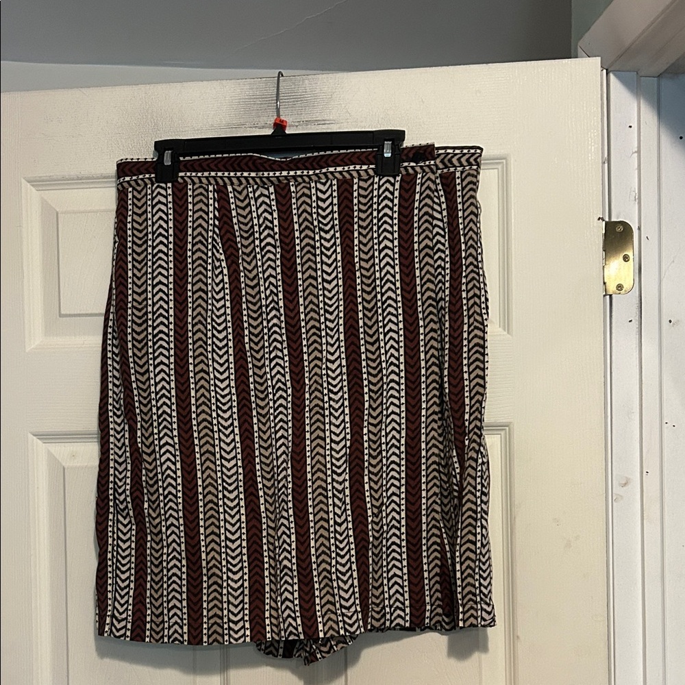 Parsons Place Skort Size XL Brown